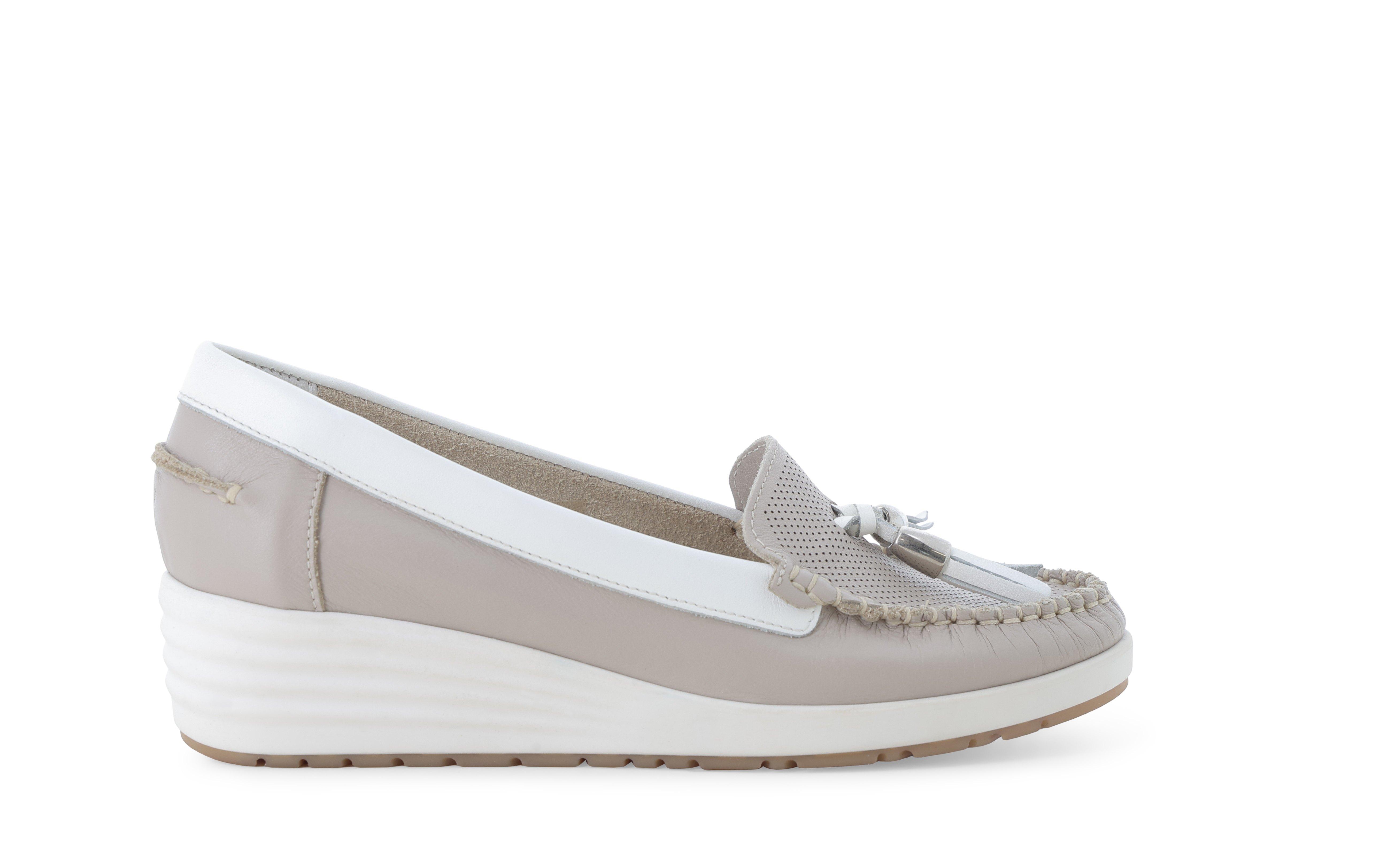 Mocassino con zeppa comodo in pelle platino 01027q 39