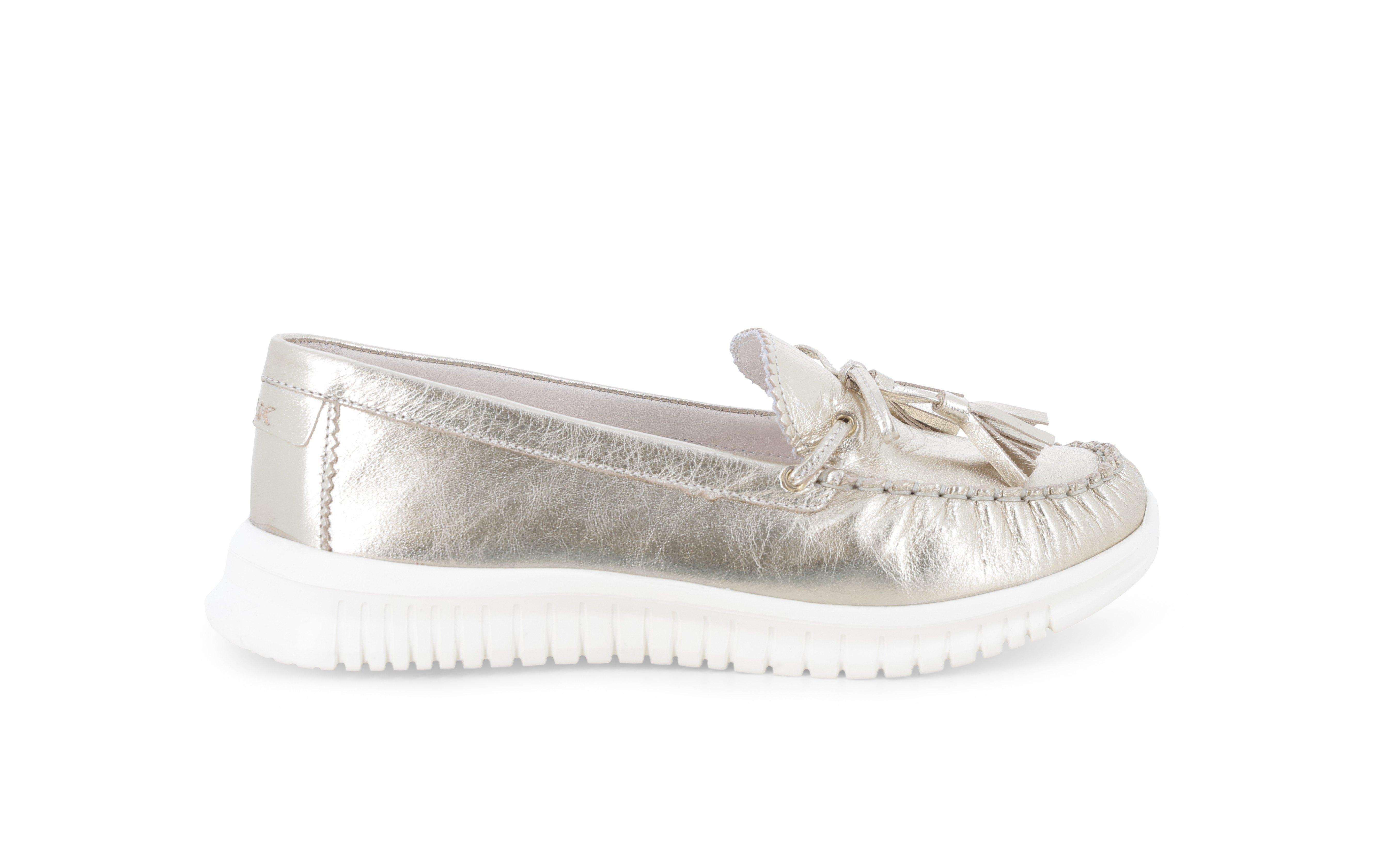 Mocassino comfort in pelle platino con laccetti 055065 37