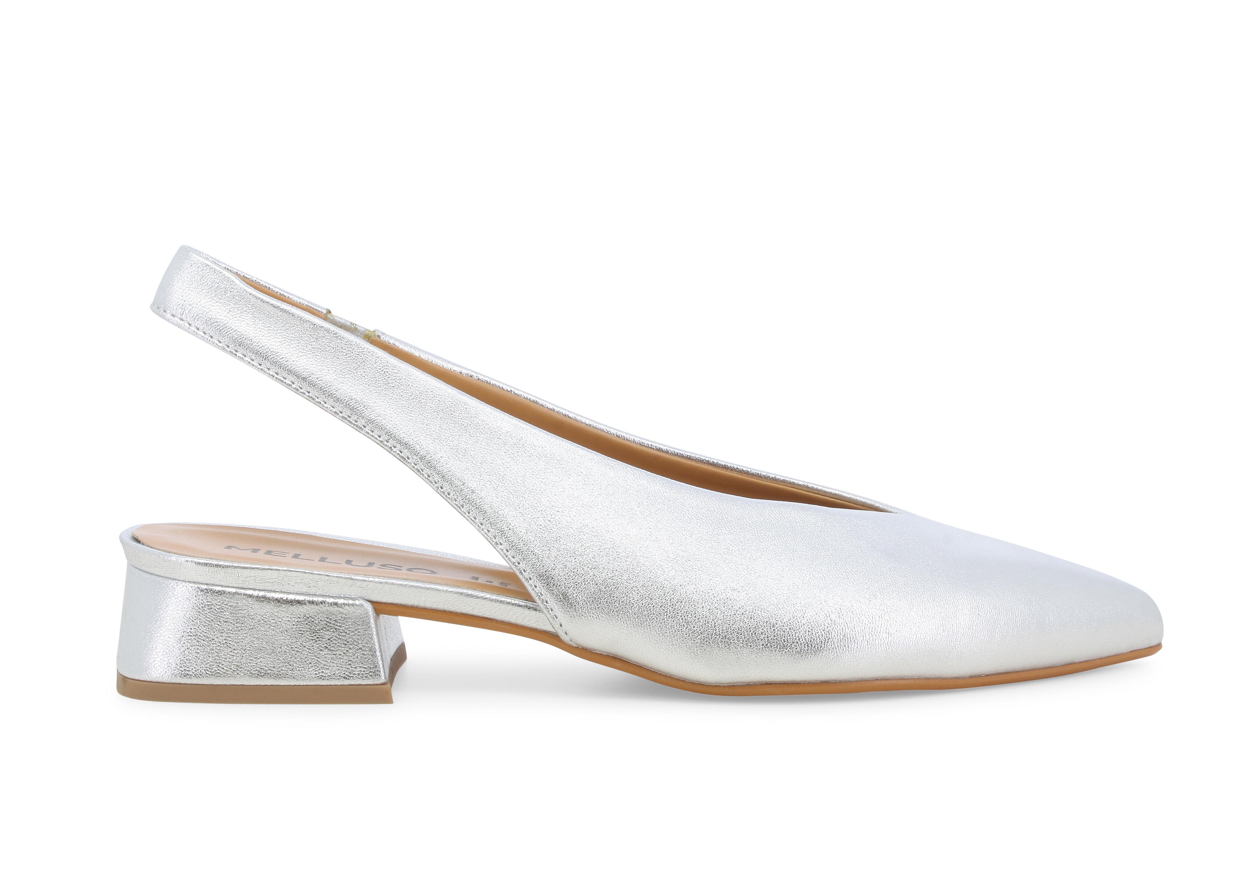 Slingback elegante color argento con con tacco basso d156q