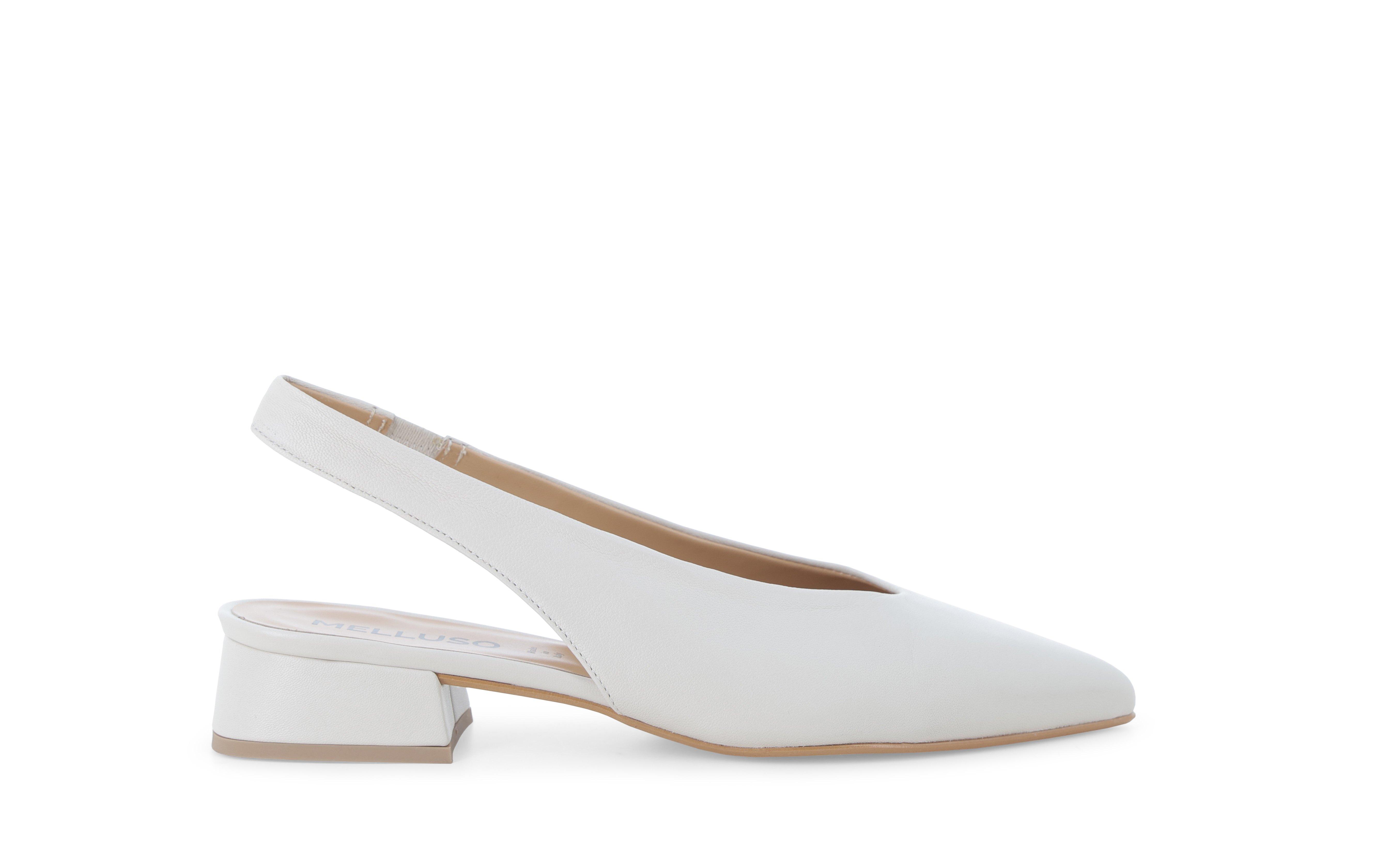 Slingback a punta con scollo a V in pelle bianco panna d156q 36.5