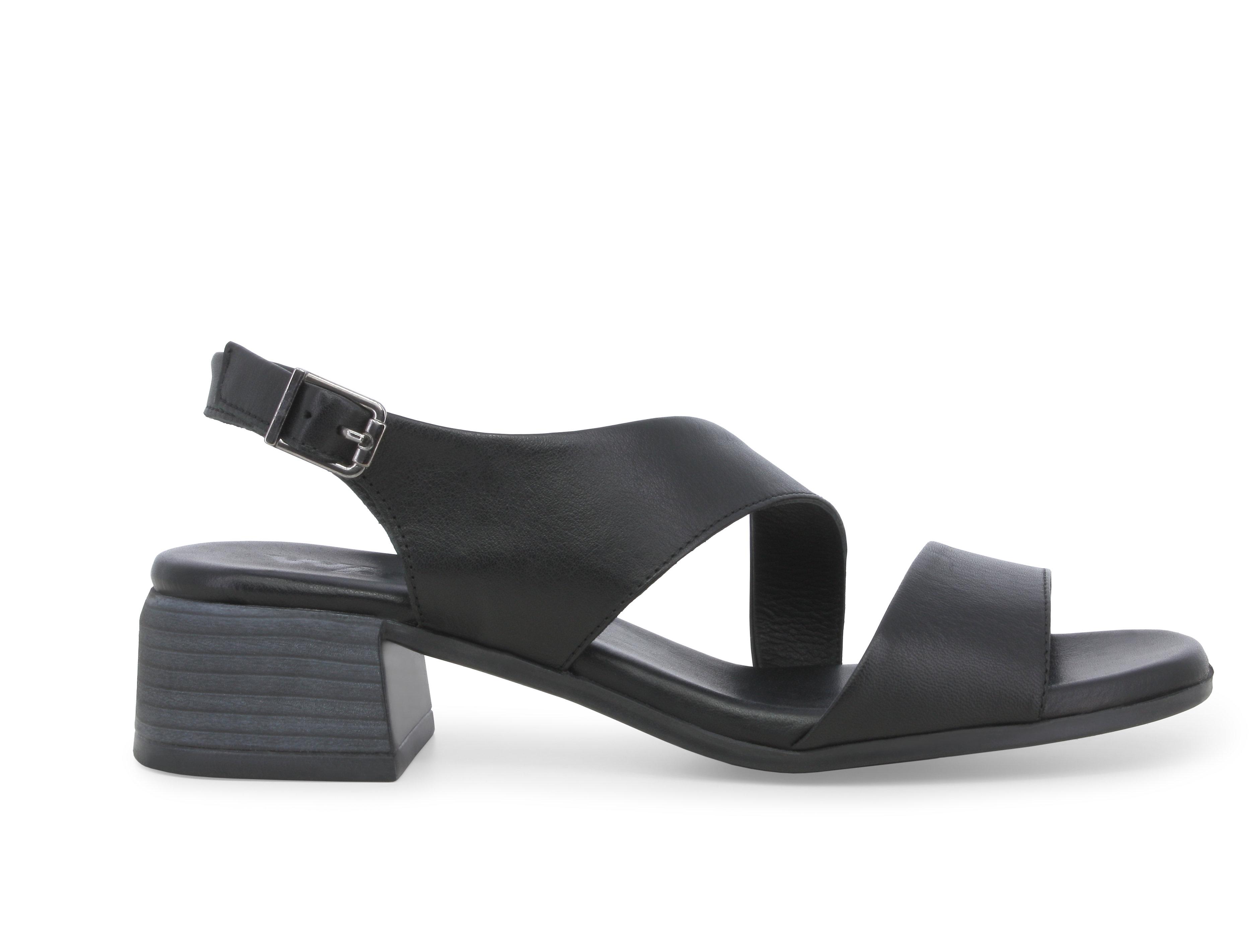 Sandalo donna comodo basso in pelle nero k56062q