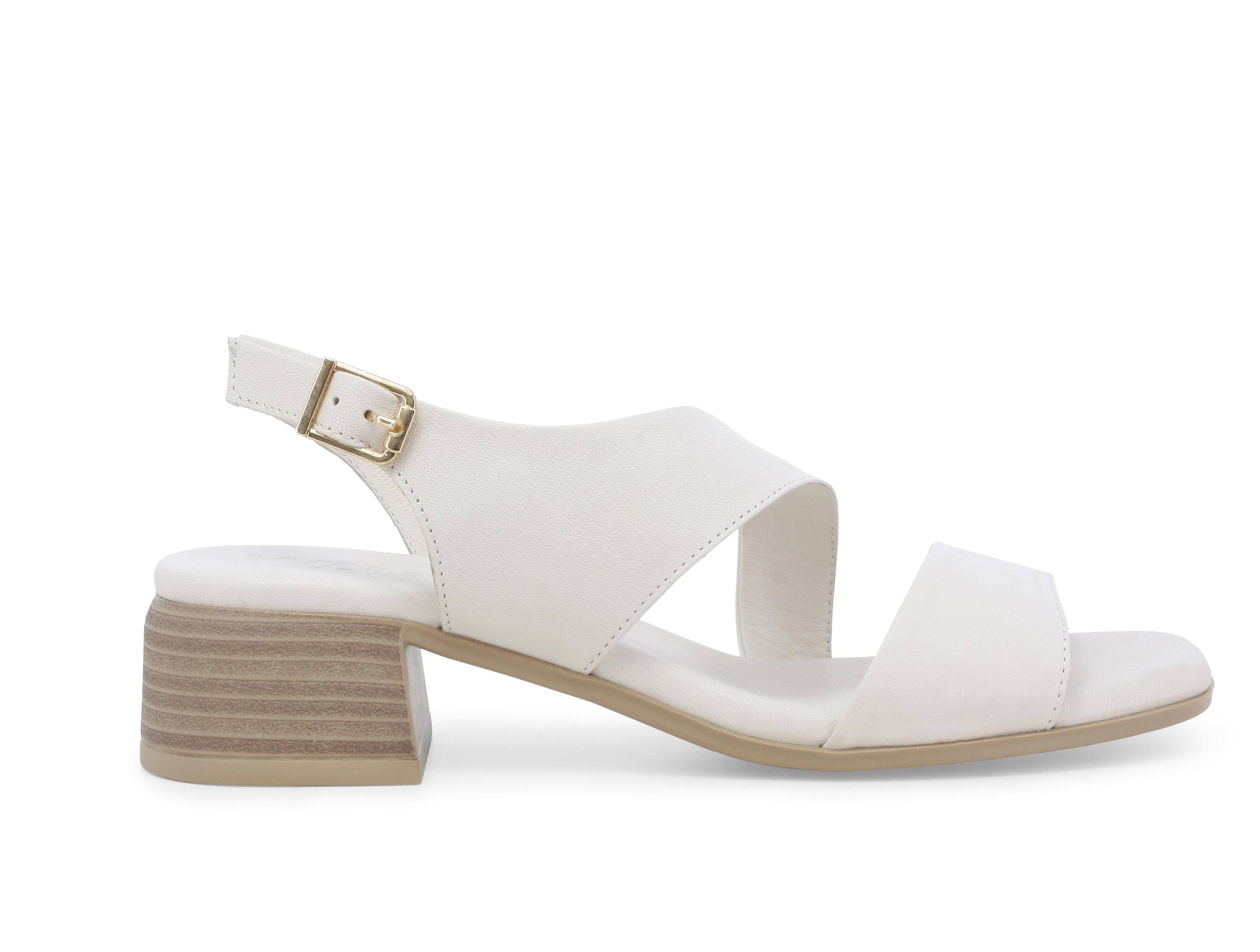 Sandalo donna comodo basso in pelle beige crema k56062q 38