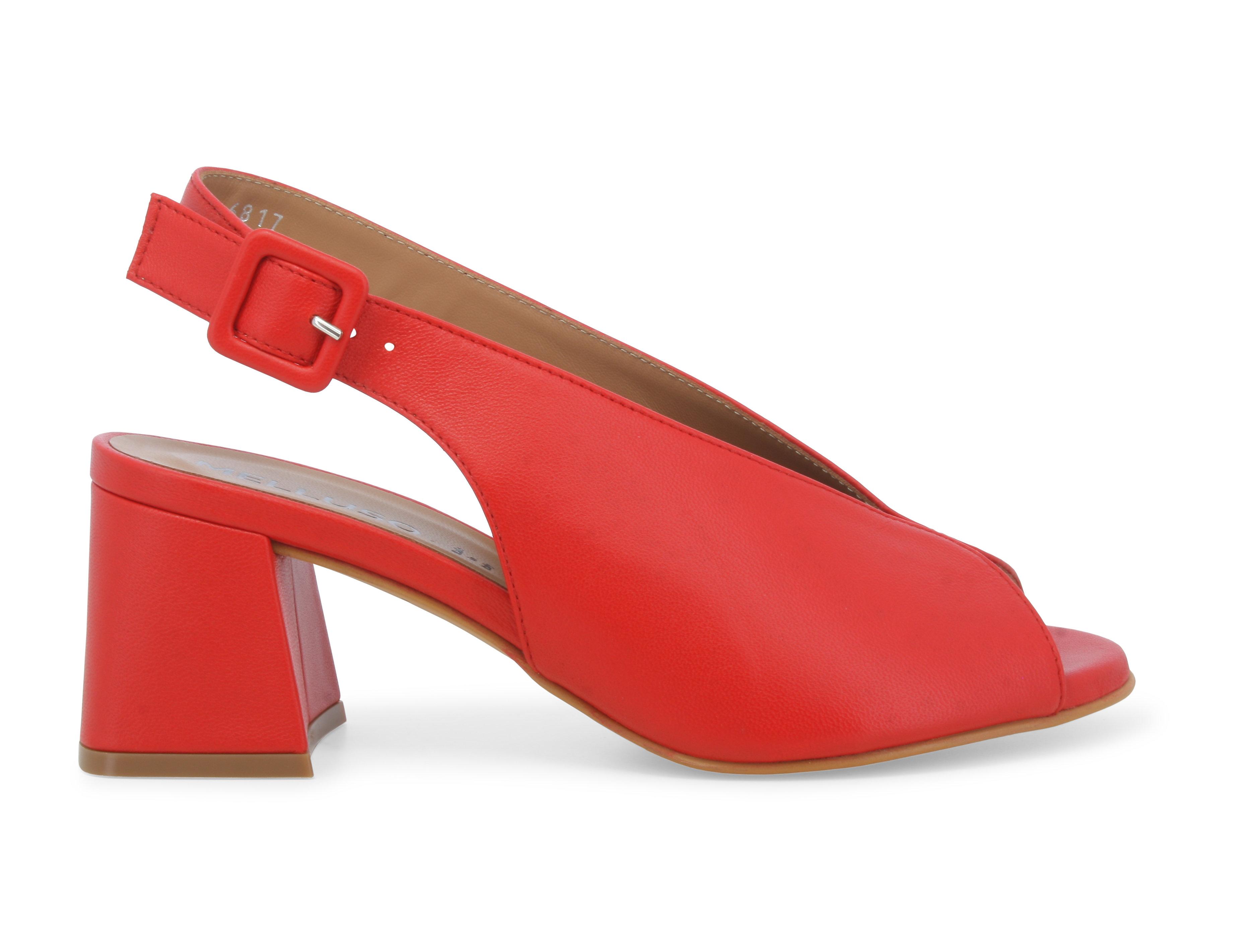 Sandalo in pelle rosso con tacco a blocco n622q