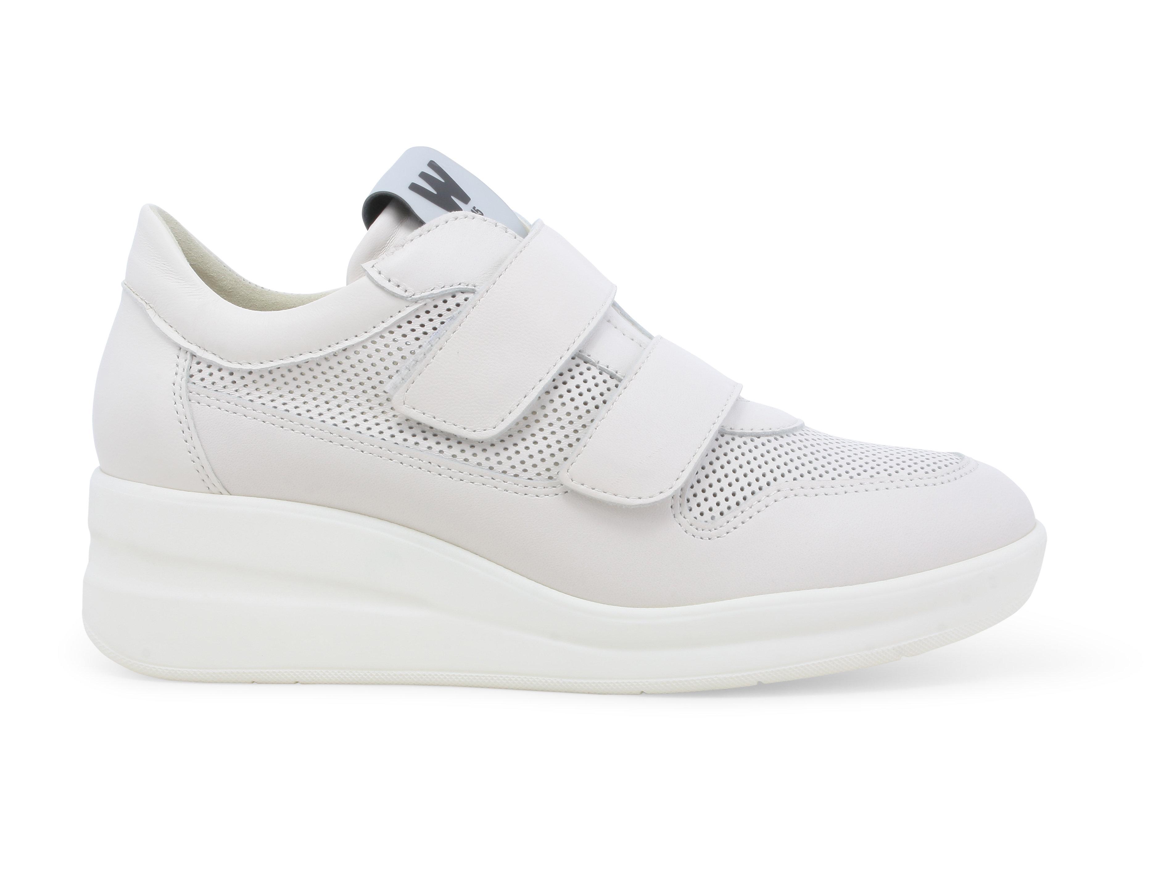 Sneakers bianca traforata con chiusura a strappo r20249q