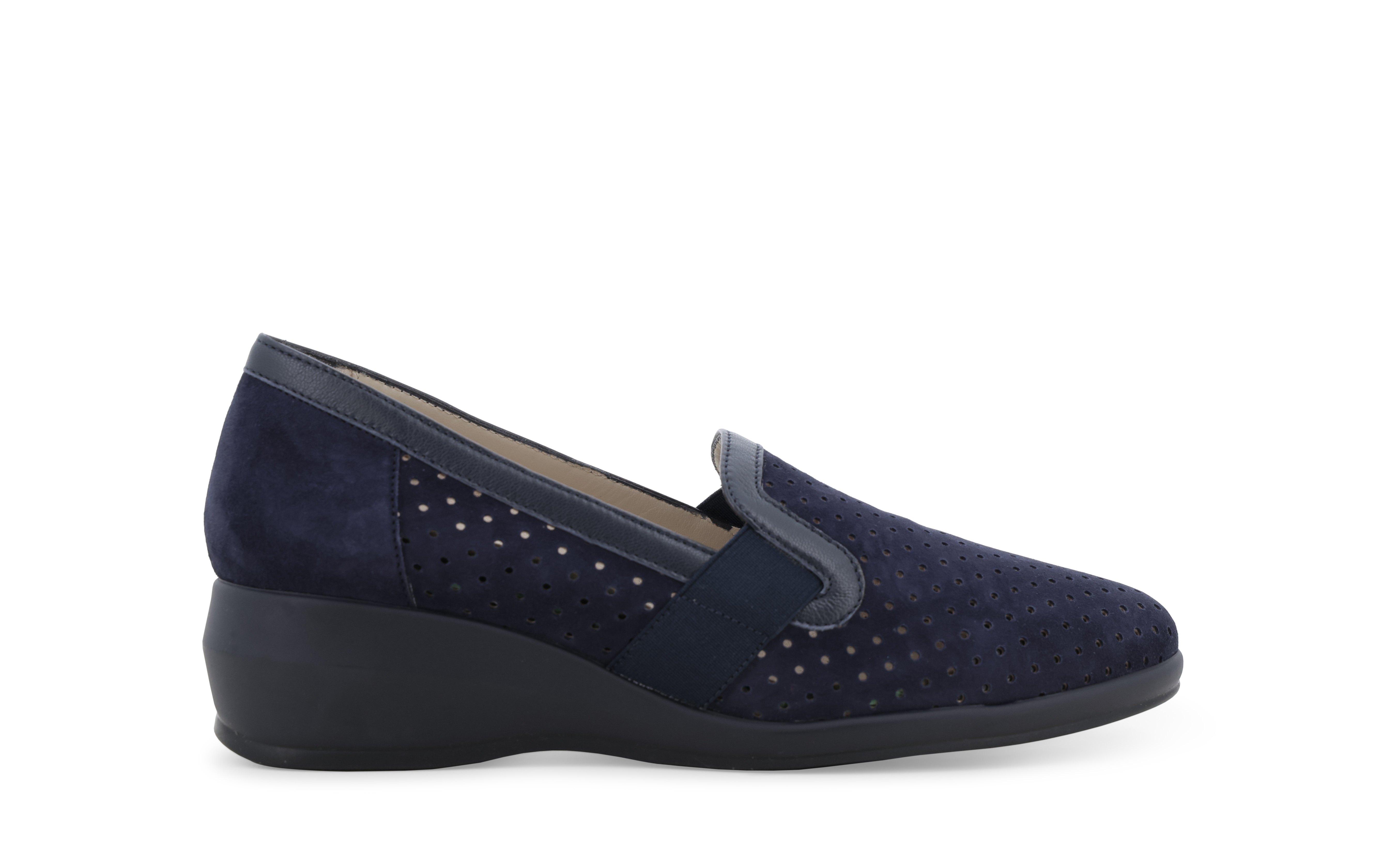 Mocassino slip-on comfort blu navy traforato con zeppa r30618q 37