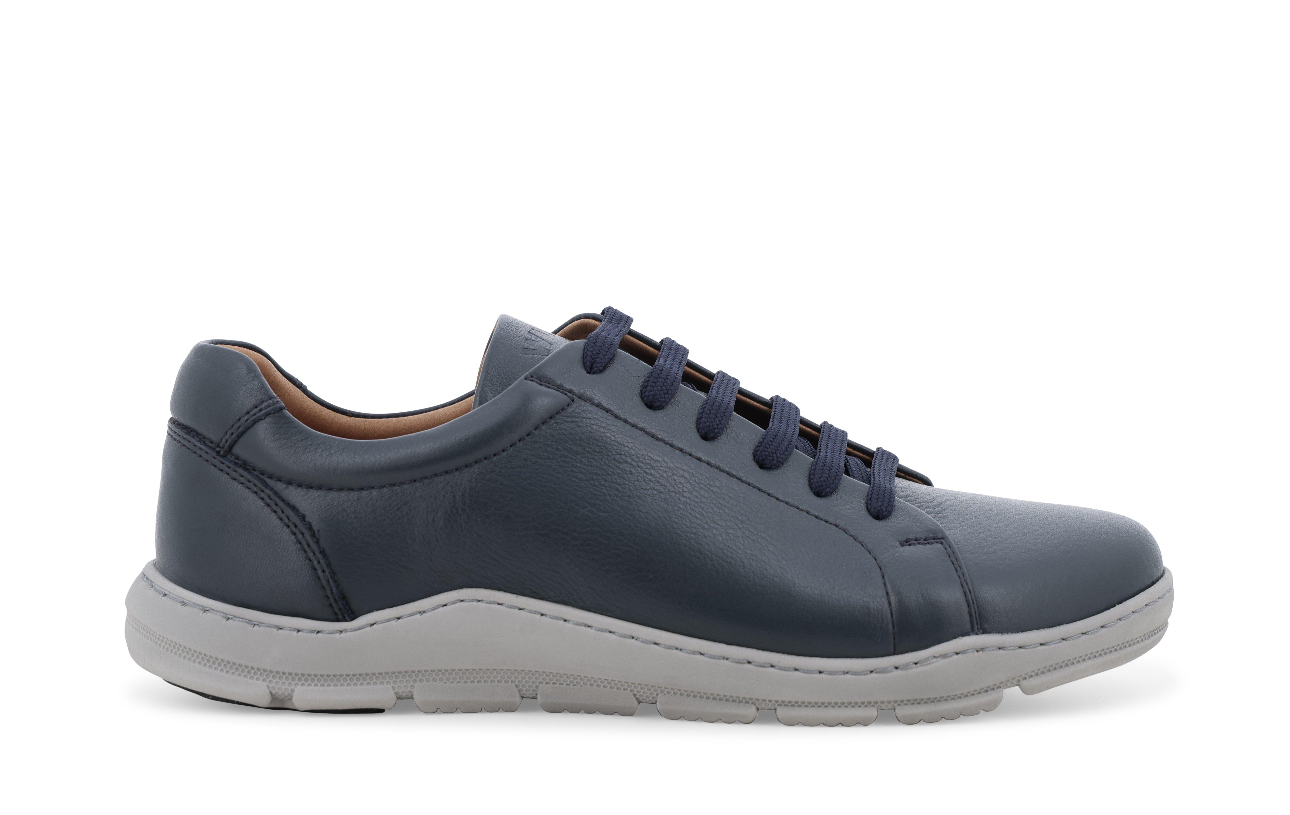 Sneaker uomo in pelle blu navy con suola grigia u56068