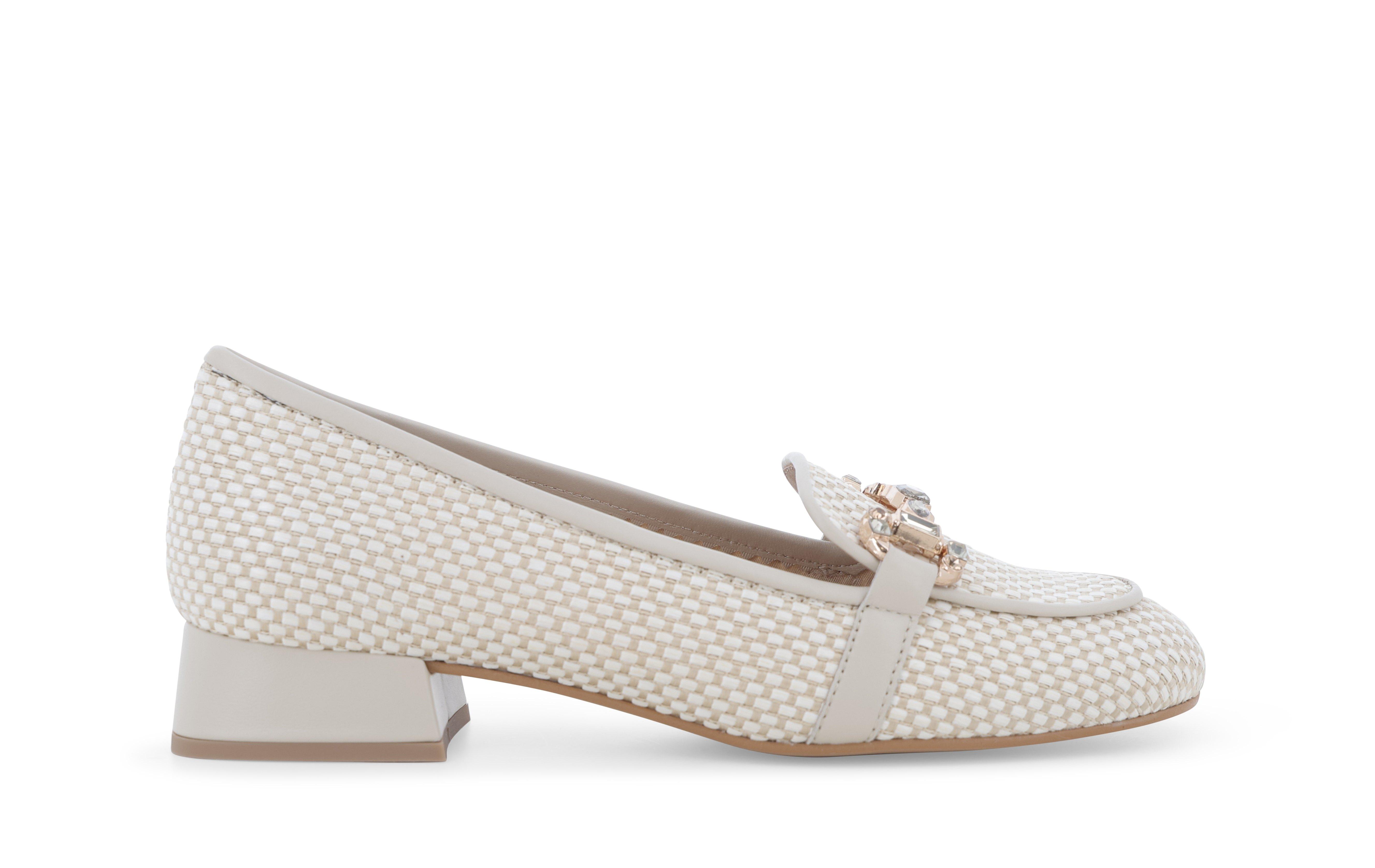 Mocassino intrecciato beige e bianco con gioiello v105q 41