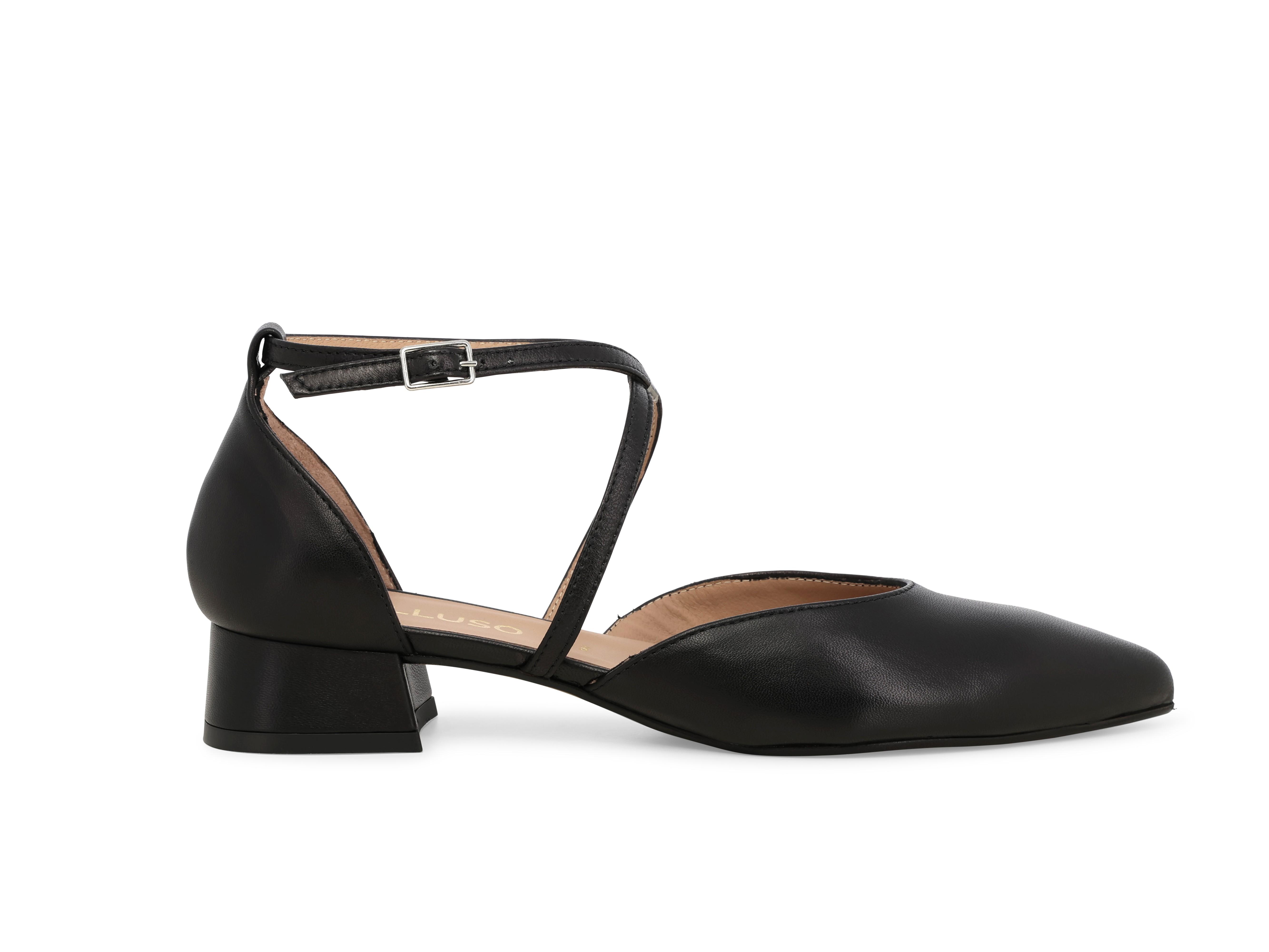 Décolleté d'Orsay aperta in pelle nera con cinturino incrociato v229q 41