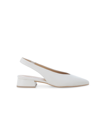 Slingback a punta con scollo a V in pelle bianco panna d156q