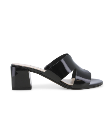 Sabot in vernice nero con intaglio geometrico e tacco a blocco k35136q