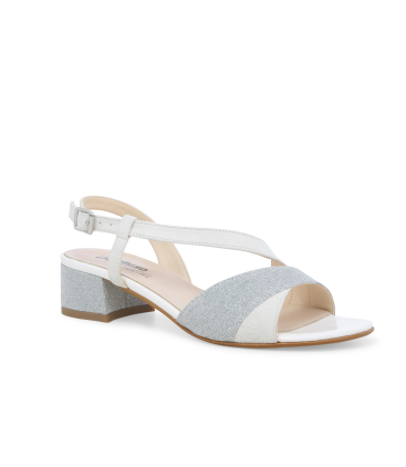 Sandalo elegante con tacco largo incrociato argento k35157q