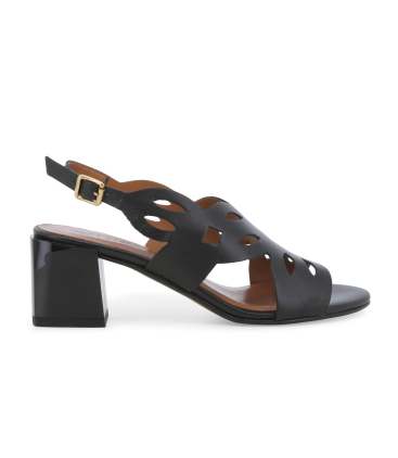 Sandalo in pelle con cut-out nero k35507q
