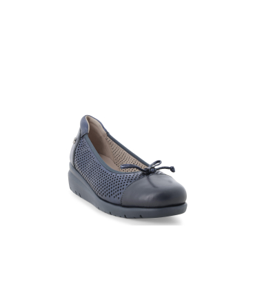 Décolleté donna comodo su zeppa in pelle blu notte k55485