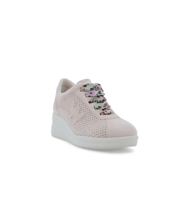 Sneaker walk in camoscio traforato rosa cipria con lacci fantasia r20245q