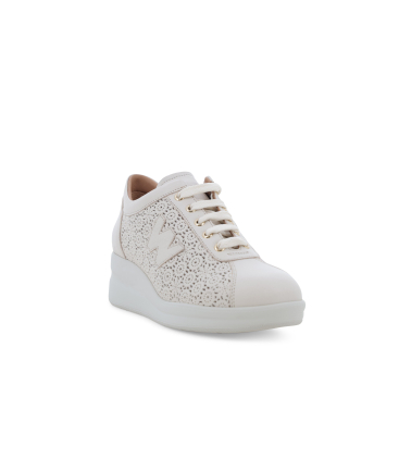Sneakers platform panna con lavorazione traforata a fiori r20265