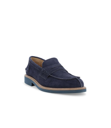 Mocassino in camoscio blu navy con guardolo a contrasto u0890q