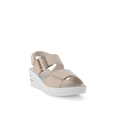 Sandalo in pelle beige crema con zeppa e maxi fibbia 019227q