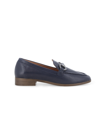 Mocassino comfort in pelle blu traforata con morsetto 055052q