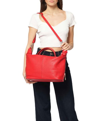 Tasche mit Henkel Umhaengeriemen aus Leder Rot bor995