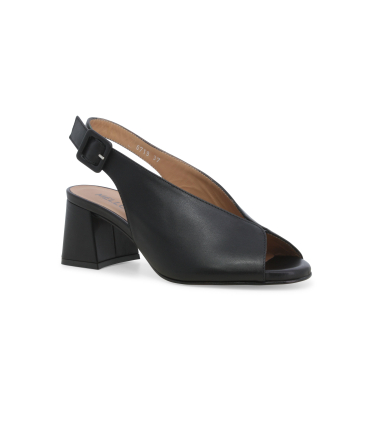 Sandalo in pelle nero con tacco a blocco n622q