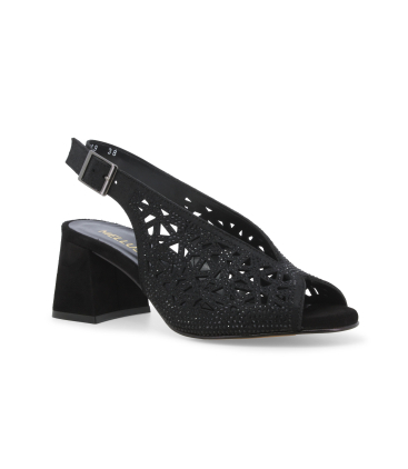 Sandalo gioiello traforato in camoscio nero n653q