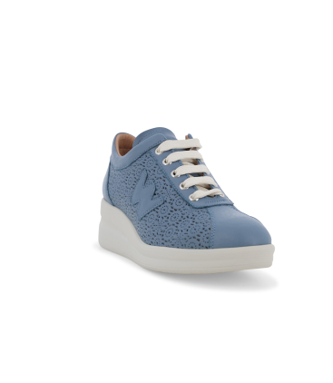 Sneaker blu carta da zucchero con lavorazione traforata r20265