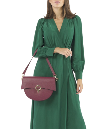 Tasche mit Umhaengeriemen aus Leder Bordeaux bor875