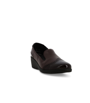 Mocassino donna comodo in morbida pelle e vernice bordo k91615q