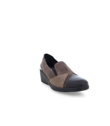 Mocassino donna comodo in morbida pelle e vernice marrone k91617q