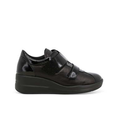 r25643q-264138-0000.jpg