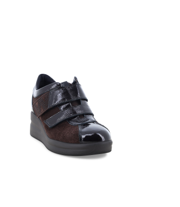 Sneaker Damen mit Klettverschluss aus Lackleder und Leder Braun r25643q