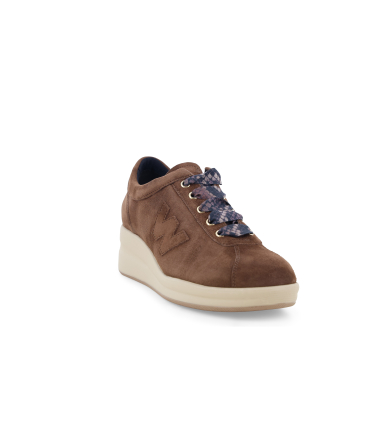 Sneakers donna in camoscio marrone con laccio fantasia r25656q