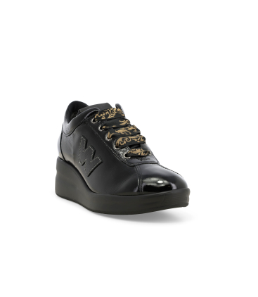 Sneakers donna in vernice nero con laccio fantasia r25656q
