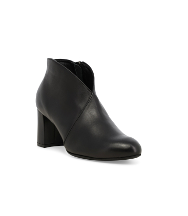 Stivaletto donna con cerniera in morbida pelle nero z420q