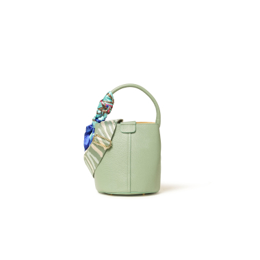 Borsa con tracolla in pelle verde bor582